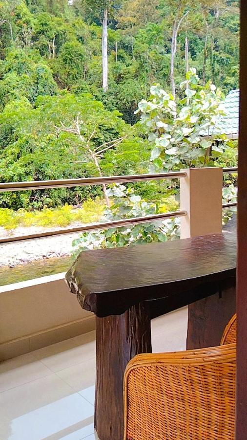 Raja Guest House - Jungle Trekking & Tours Bukit Lawang Sumatra Extérieur photo